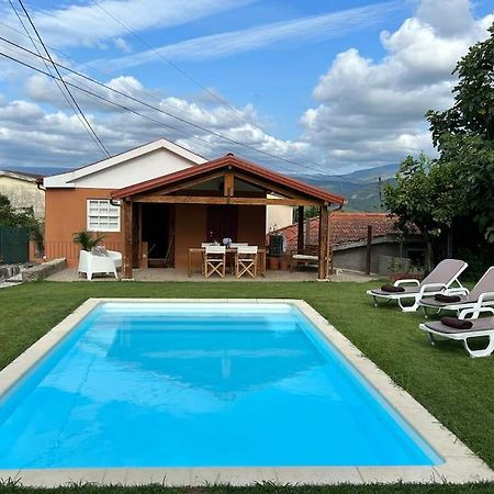 Casa Da Vila Em Celorico De Basto Exterior foto